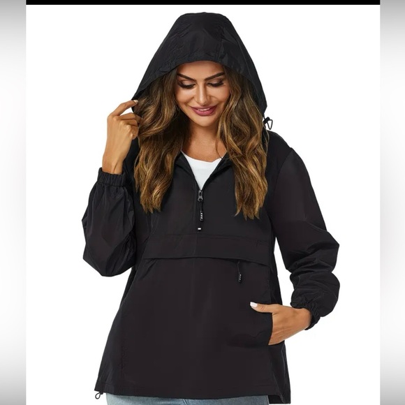 NWT Women’s Black Hooded Windbreaker Jacket - Picture 3 of 8